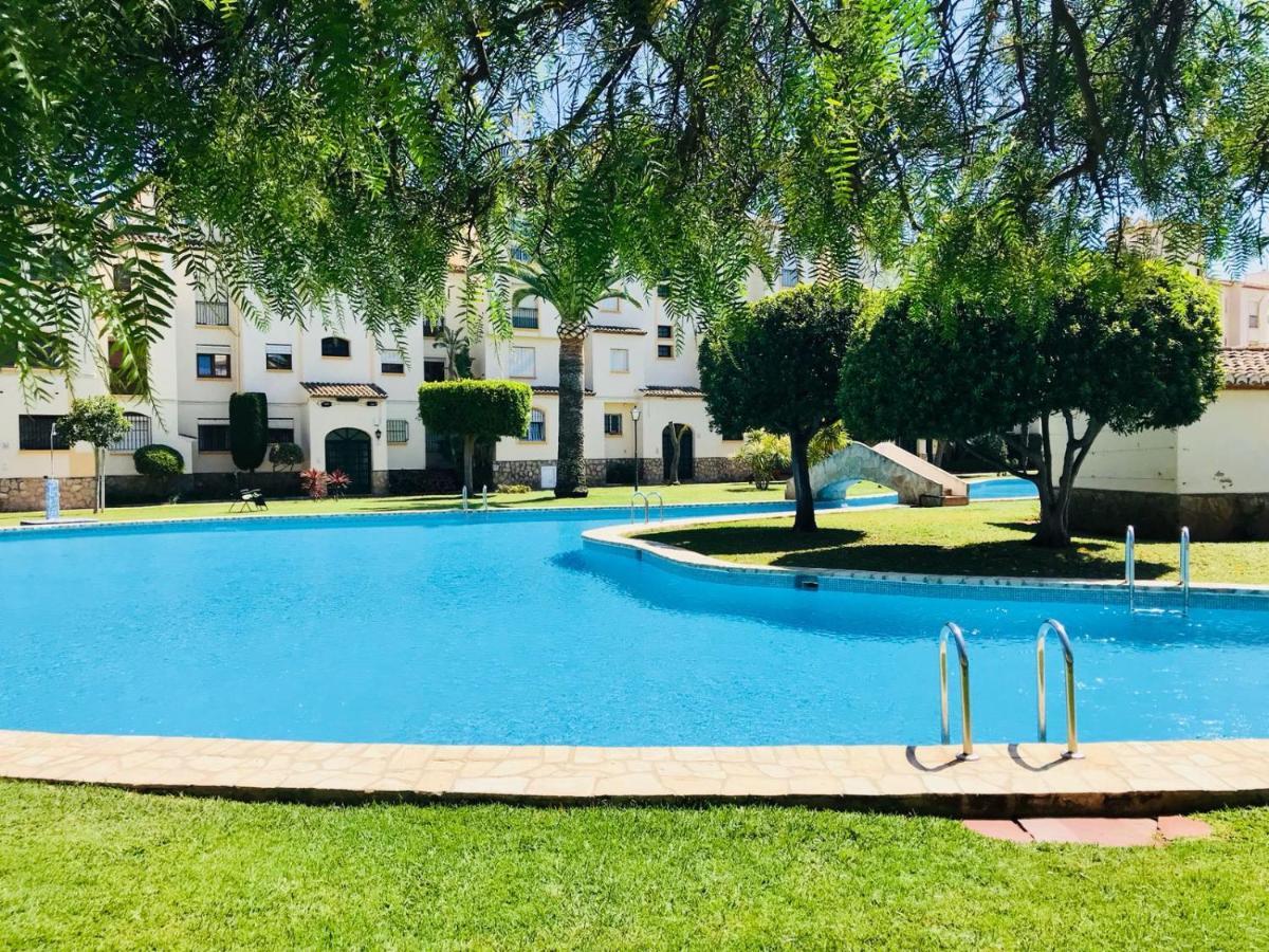 Bungavilla House In La Isla Jávea Екстериор снимка